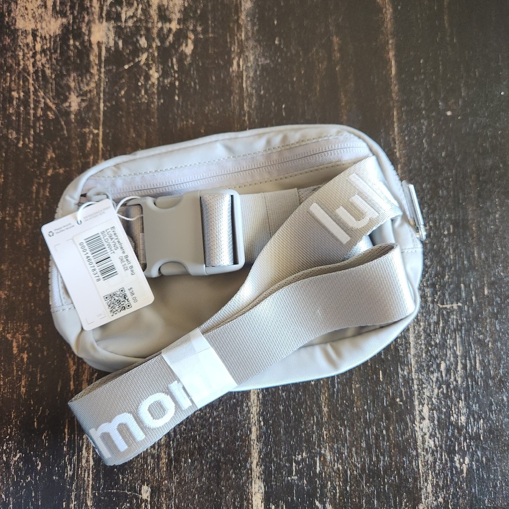 NWT Lululemon Gray Wordmark Logo Everywhere Belt Bag Silver LU9AYNS